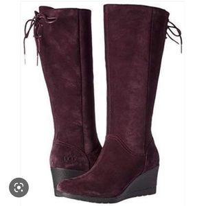 Ugg Dawna waterproof wedge boots size 8